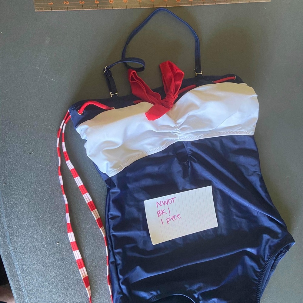 NWOT cute retro one piece